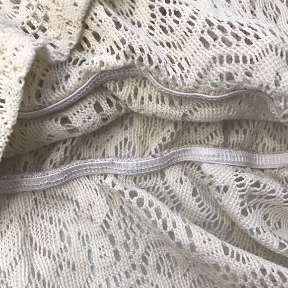 ANNALEE+HOPE peplum crochet top stretch waist - Picture 5 of 7